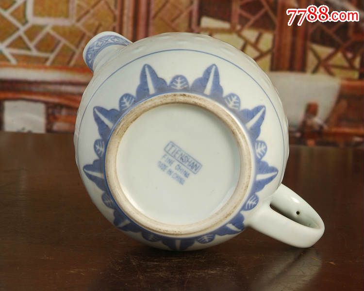 景德镇文革老厂瓷/精品收藏/出口瓷--光明瓷厂青花玲珑公道杯大号