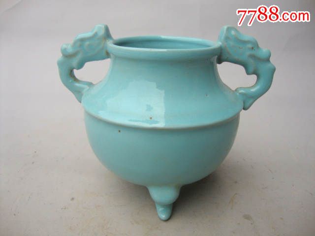 宋代汝窑天青釉三足香炉.古董古玩古瓷器_青瓷/秘色瓷_第1张