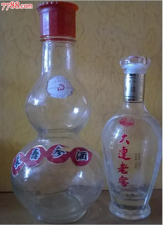 少见的1996原产地长寿参酒(葫芦大瓶) 辽海牌十年大连老窖