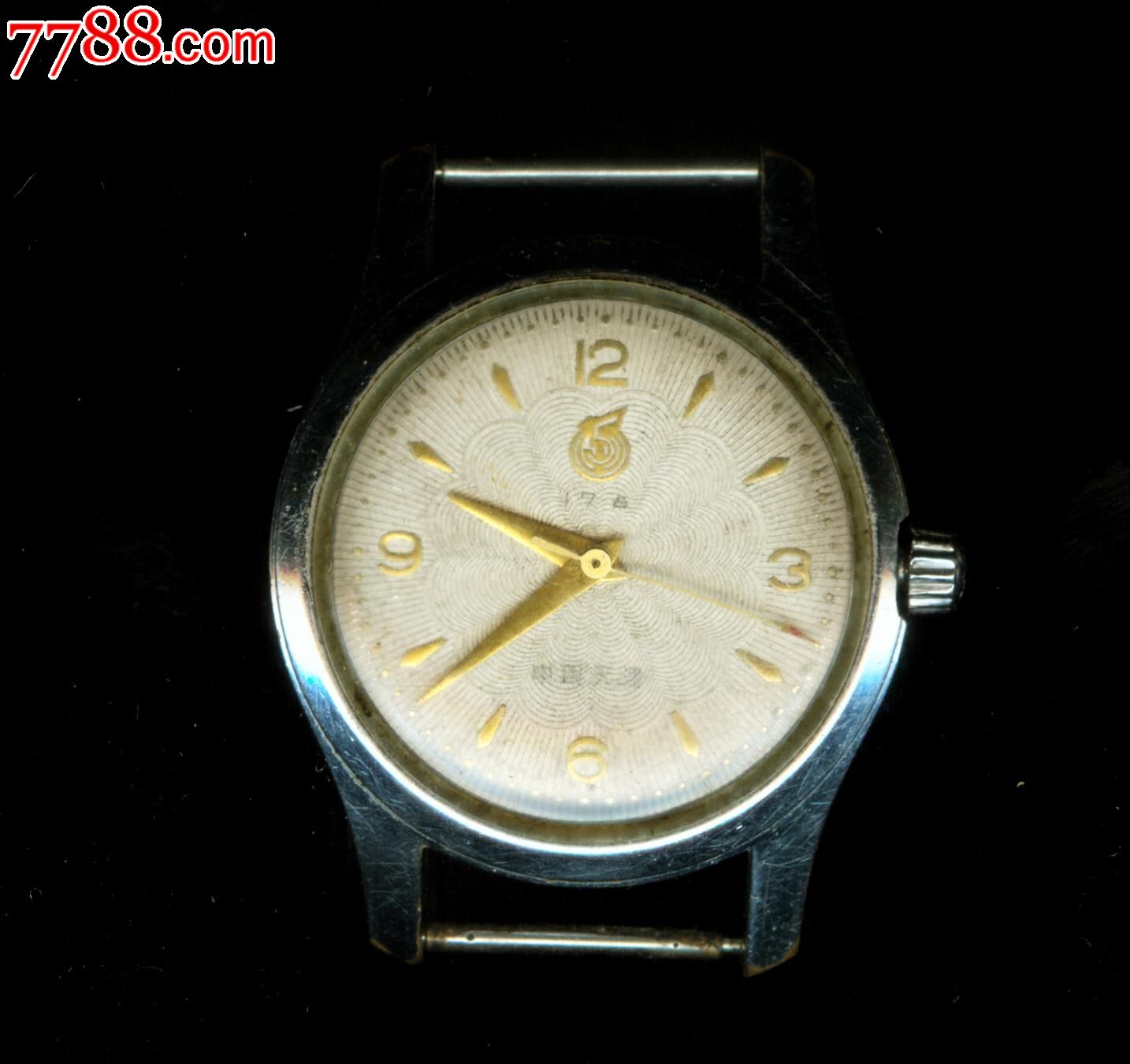 62-a.布纹面.本店一批国内外表正在拍卖.