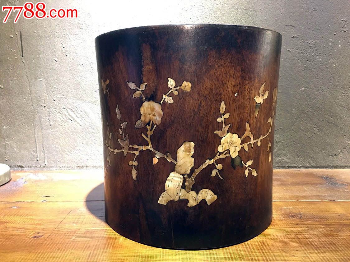 草花梨嵌螺钿大笔筒