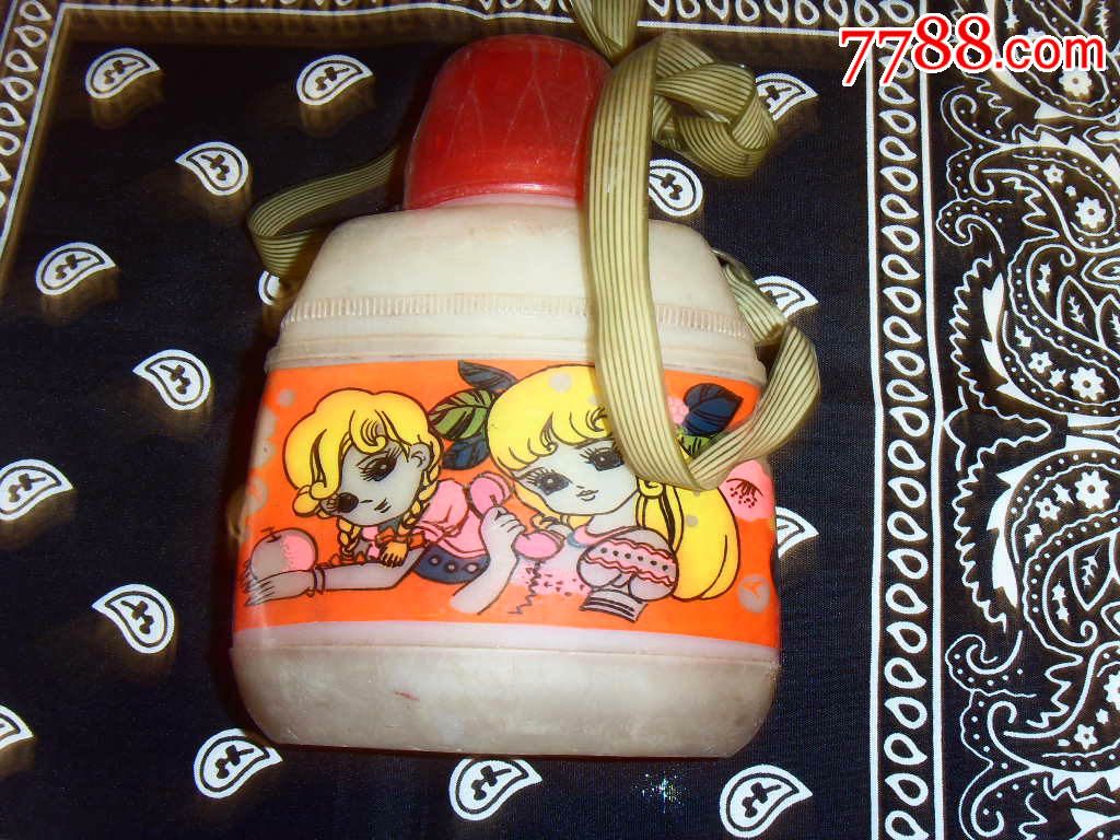 80年代塑料儿童水壶