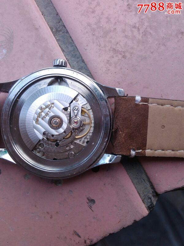 浪琴自动手表(2824-2机芯)